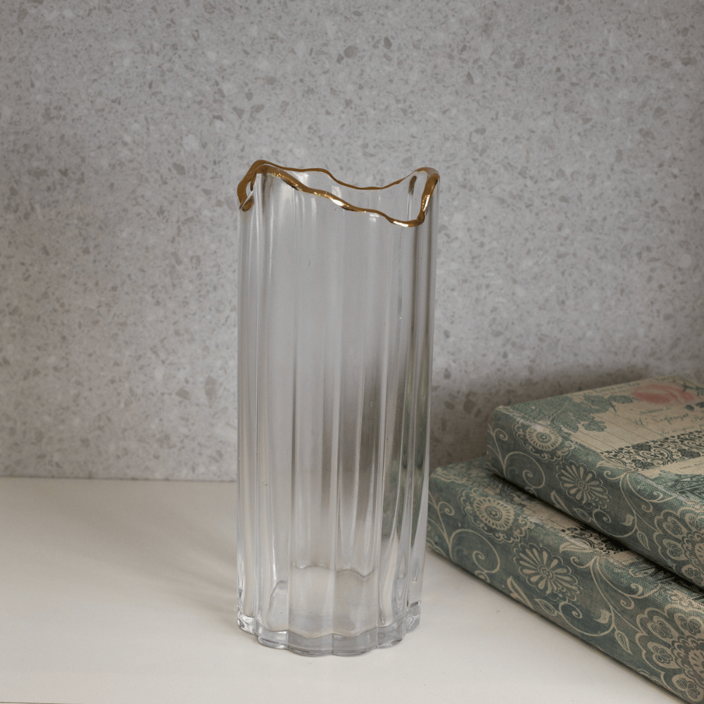 VASO DE VIDRO COM BORDA DOURADA - 10CM X 30CM