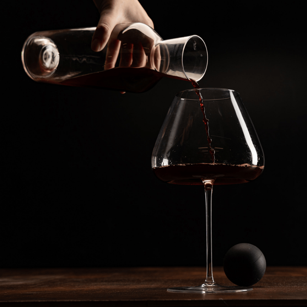 DECANTER DE CRISTAL ECOLOGICO COM TAMPA ESFERA HYDRIAM VERITAS – 1L