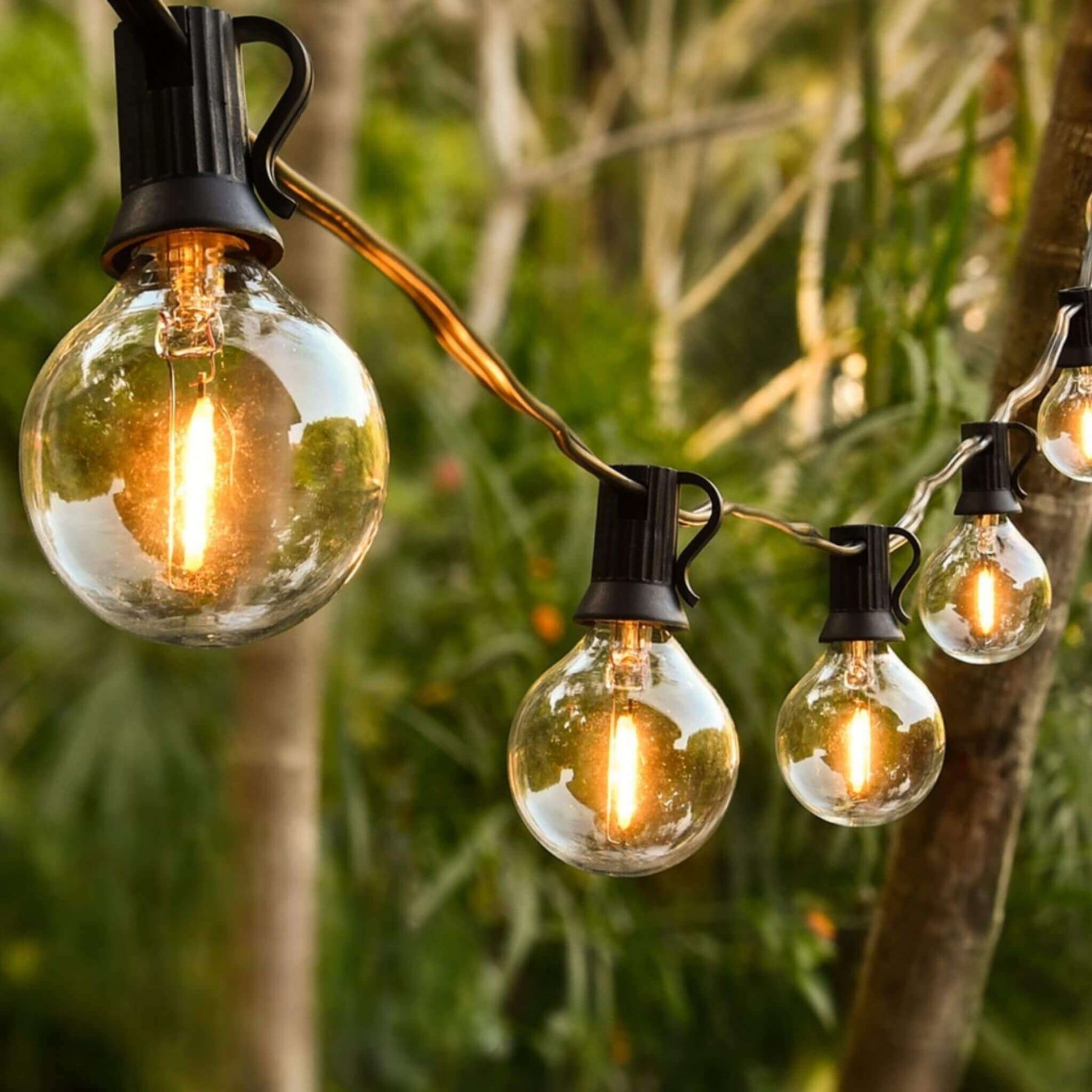 Varal de Luzes com Lâmpadas Bivolt - Ilumine Exteriores Swanlight